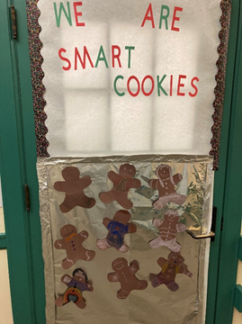 SunapeeCentral's tweet photo. Congratulations to Mrs. Morse's class for winning this year's Door Decorating Contest. https://t.co/ZNDn4wCUDT