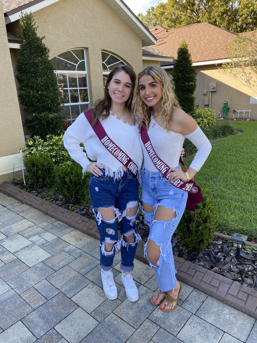 Congratulations 🎈🎊🎉 Irene Christoforos & Irene Saroukos for making Homecoming Court 2020 Flag Football representing!!!