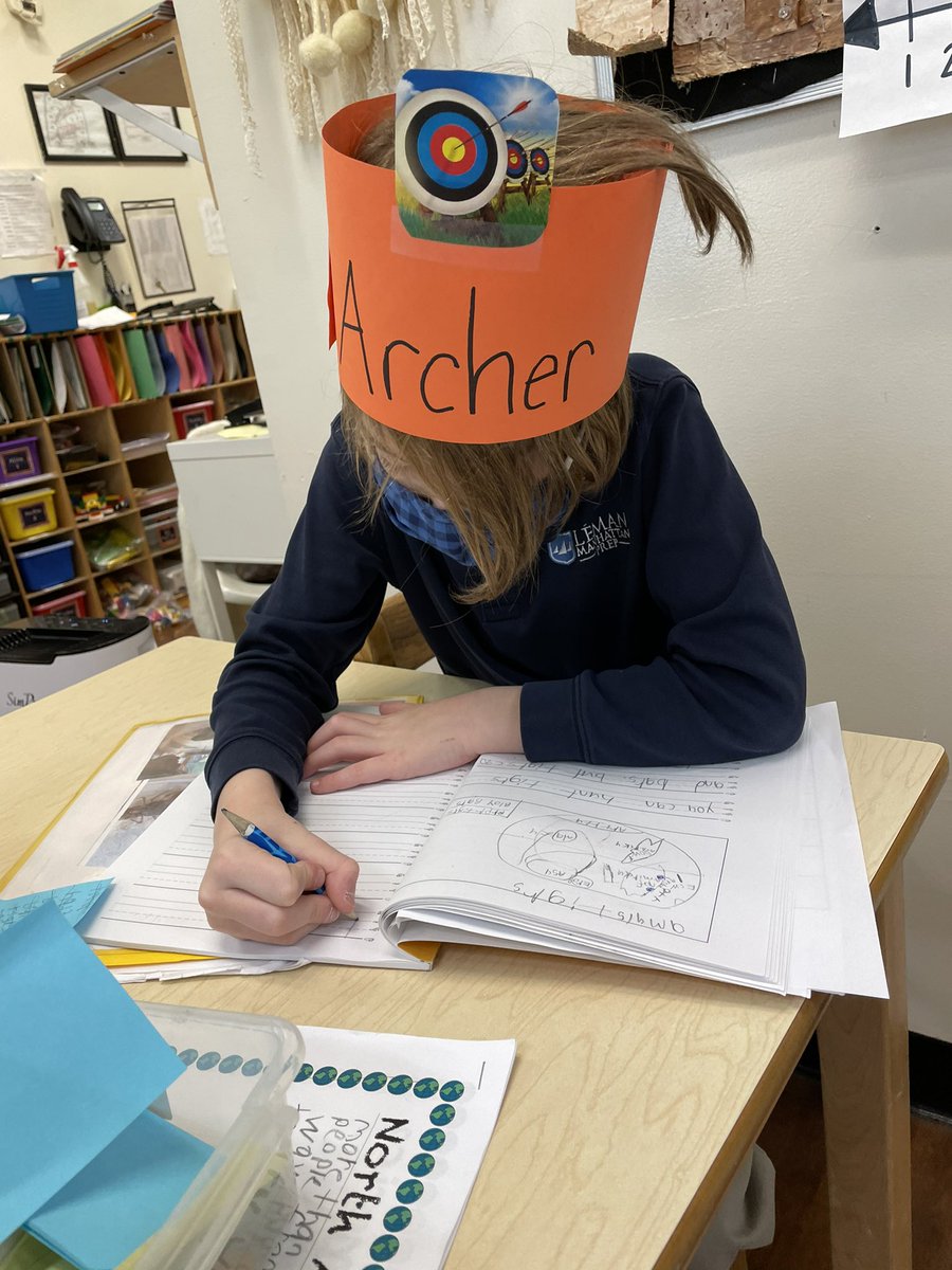 2ndGrade508's tweet photo. Informational writers put their expert caps on to brainstorm key words on their topic! Then they add the expert words to their writing! These writers truly sound like experts now! #writingworkshop #informationalwriting #hybridlearning #experts https://t.co/FB8sFaVR70