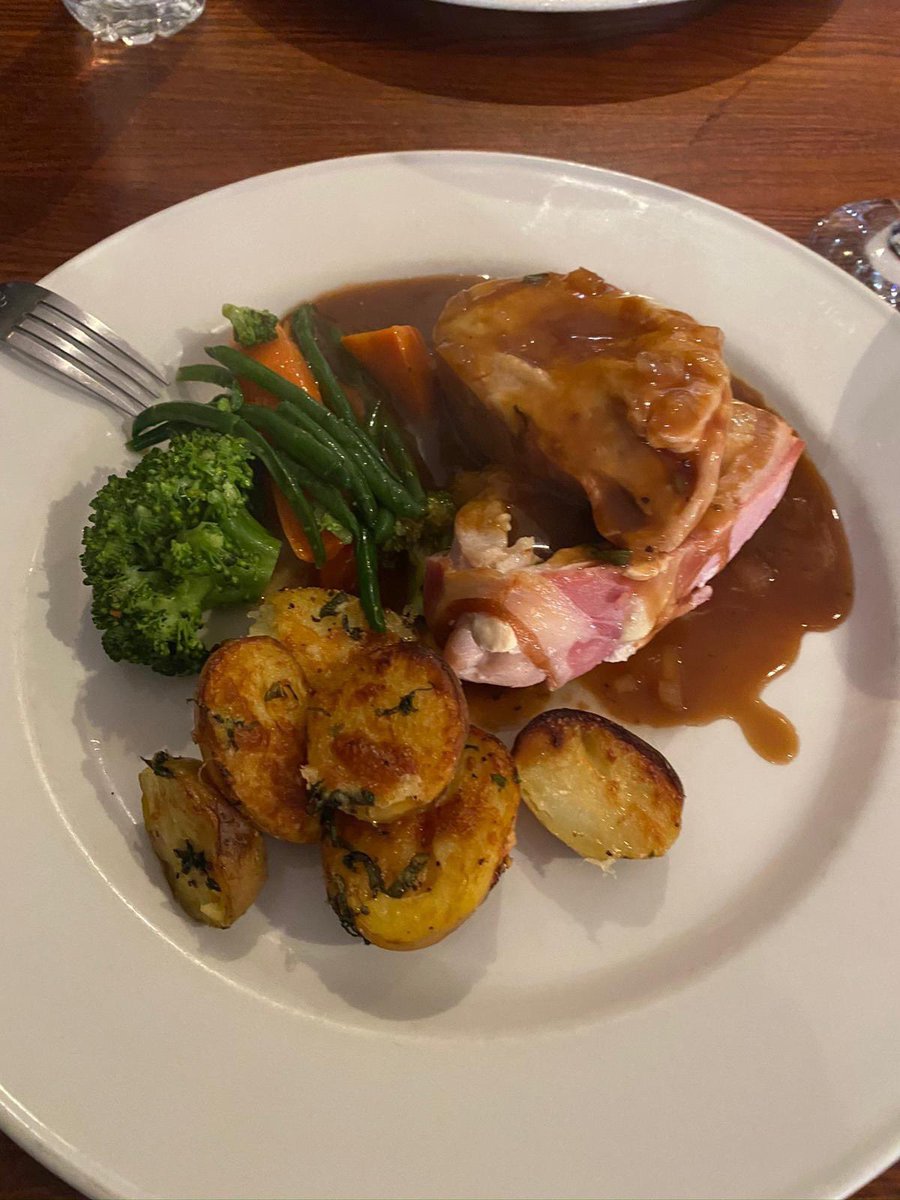 BlackpoolEats's tweet photo. 🇮🇹 TERRA NOSTRA joins Blackpool Eats tonight 🇮🇹

That's right, another mouth-watering restaurant turned takeaway joins the Blackpool Eats app for deliveries this evening 🚗 Only on Blackpool Eats will you see this delicious menu, all with FREE DELIVERY 📲📲 https://t.co/gkIhJeB0wa