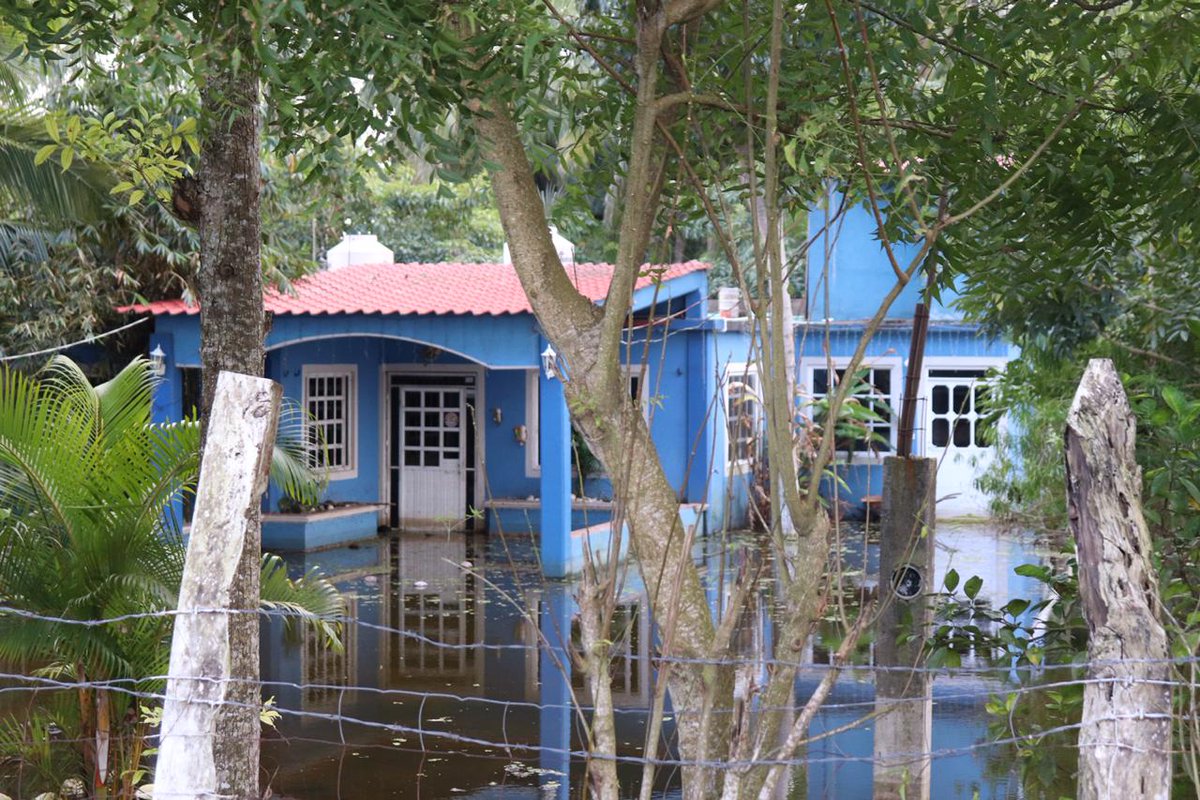 JhovanBarron's tweet photo. #AlAguaNuncaMas 

Se requiere más apoyo para la población en Tabasco. https://t.co/YWSCM05UUS