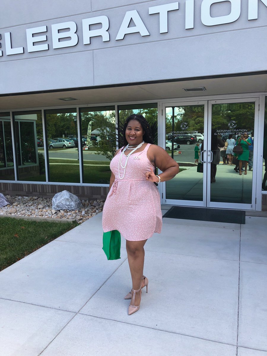 TheFancyFriend's tweet image. It’s my AKAversary!!! 3 years in 💖💚💁🏽‍♀️🪞 #FA17