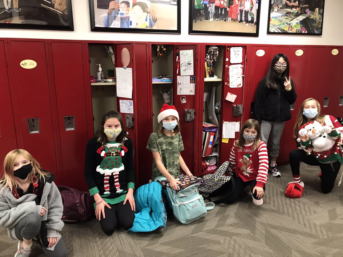 SCS_TGrove's tweet photo. Ugly sweaters in the middle school hallways! #middleschool #tigerspirit #lmmo https://t.co/YJBLAciIEN
