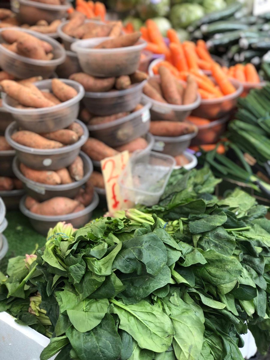 MCRFoodBoard's tweet image. Hi! We're the MFB, Manchester's cross-sector partnership working together to address some of our city's most pressing problems using food.