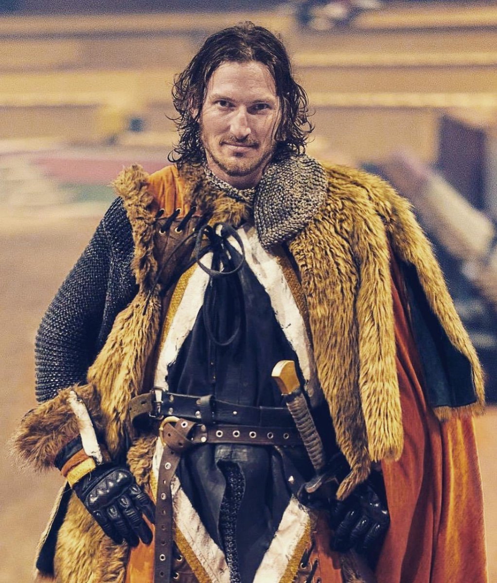 TMaverickson's tweet photo. When King of Norway goes through Quarantine Fashion. #quarentine #fashion #tok #kingofnorway #tournomentofkings https://t.co/D9qWFjHdPS