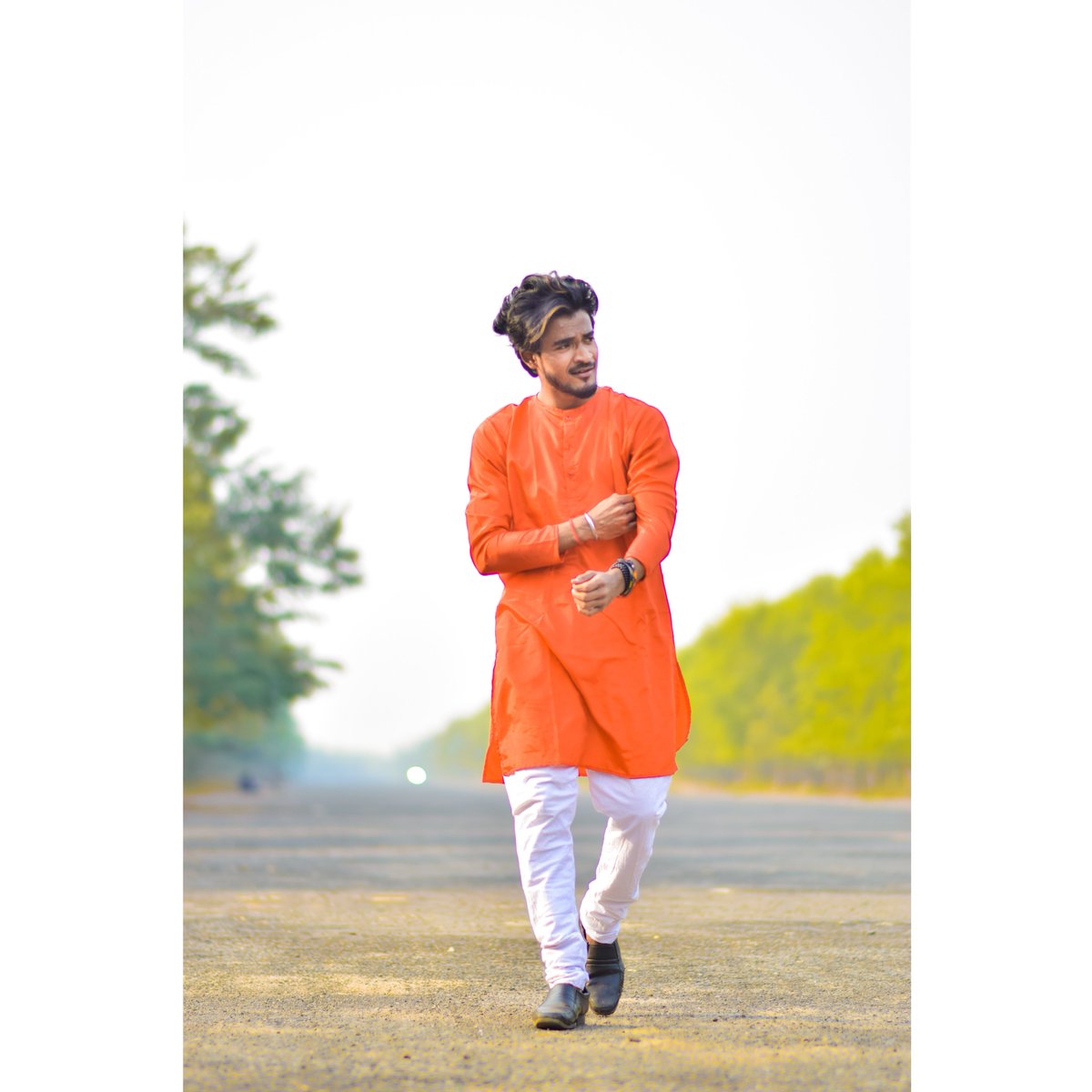 SwaggerRick3's tweet photo. Punjabi wala😍
#rick #nritricks #biltu #swaggerrick #biltuofficial #Dance https://t.co/PXprcQL3LE