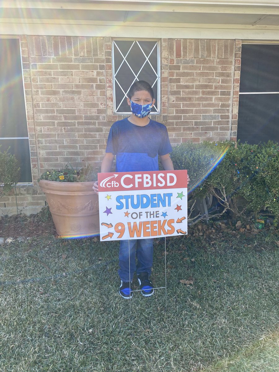 MrsCisnerosCFB's tweet photo. Such a bright spot to our morning delivering Lorenzo’s yard sign. He makes us so proud ❤️🐯 #wearemcstrick #tigerpride #cfbisd #charactercounts #studentofthe9weeks https://t.co/6I25Y5b2Zp