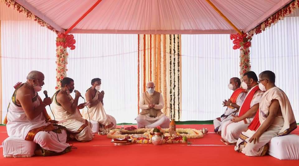 unnibjpofficial's tweet photo. പുതിയ ഇന്ത്യ 
#narendramodhi❤️
@_empuraan_ @Tejasvi_Surya https://t.co/jrTpjHcQTR