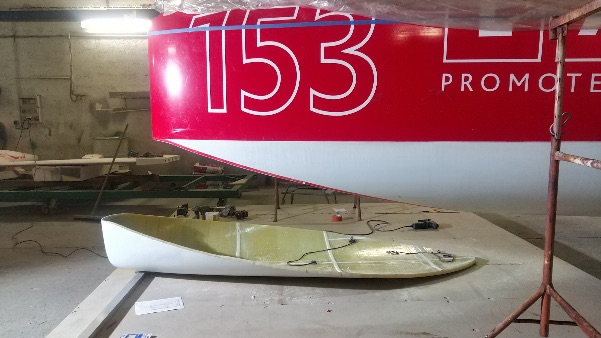 C'est officiel : Luke Berry repart pour une saison avec le Class40 Lamotte - Module Création ! Actuellement en chantier, le bateau sera remis à l'eau en mars 2021 après avoir bénéficié d'une optimisation de la forme de l'étrave ! - mailchi.mp/6e14d346bae3/u…