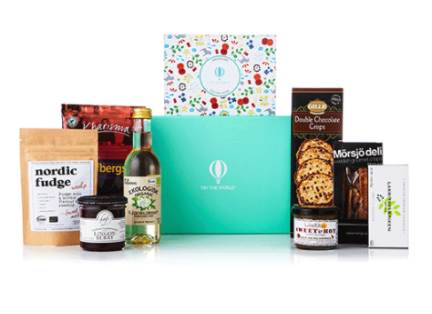 travacurio's tweet photo. If you're looking for a gift that also gives, check out @Trytheworld. In Dec this subscription box company offering unique global foods will give you a free box + a discount + donate to a person in need. Pretty cool. #gifts2020 #giveback #Christmas2020 https://t.co/o8hLNdtAe9 https://t.co/mNaLgt4bl2