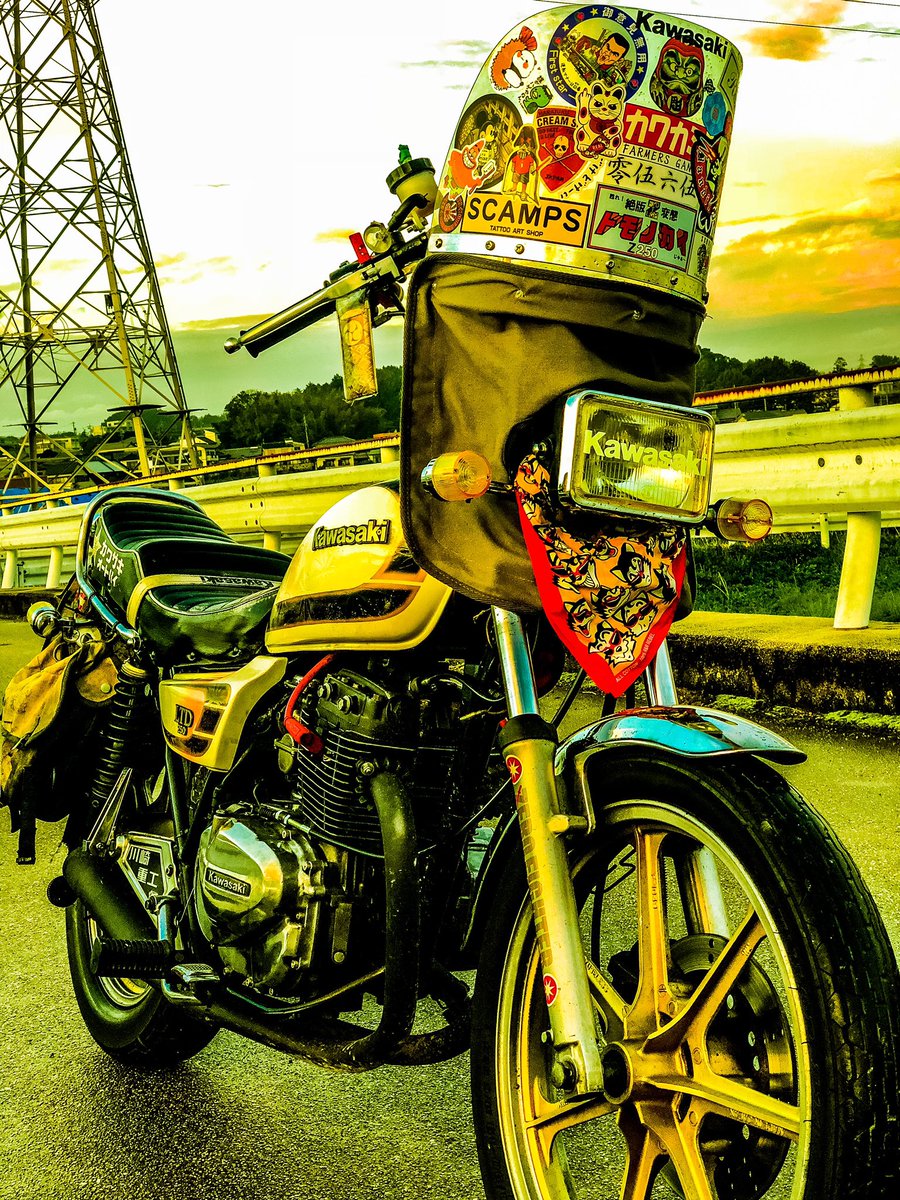 nyanfui191's tweet photo. なつかしい
#z250ltd https://t.co/0tjlPCusTd