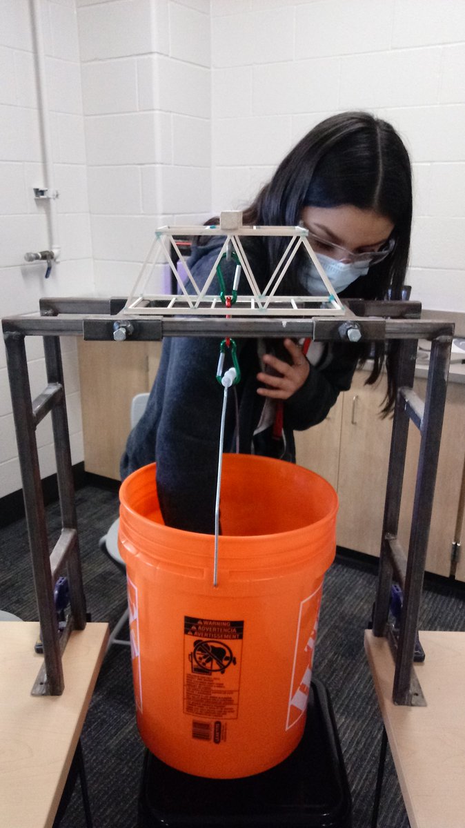 My favorite part of walkthroughs is watching student success. Visited Mr. Harbin's engineering class. 100% student engagement! <a href="/BecherMary/">Mary Becher</a> <a href="/ThorntonCFISD/">Thornton MS</a>