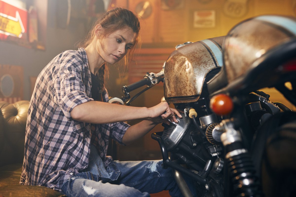 mh_suspension's tweet photo. Is your #motorcyclesuspension in desperate need of repair? 

Not to worry, we're still 'Open For Business' at #MHSuspension! 

We're once again offering our customers the option to drop off (or send) their motorcycle to us for repair work - Find out more: https://t.co/PtEFOLPBbv https://t.co/oiJvNQb626