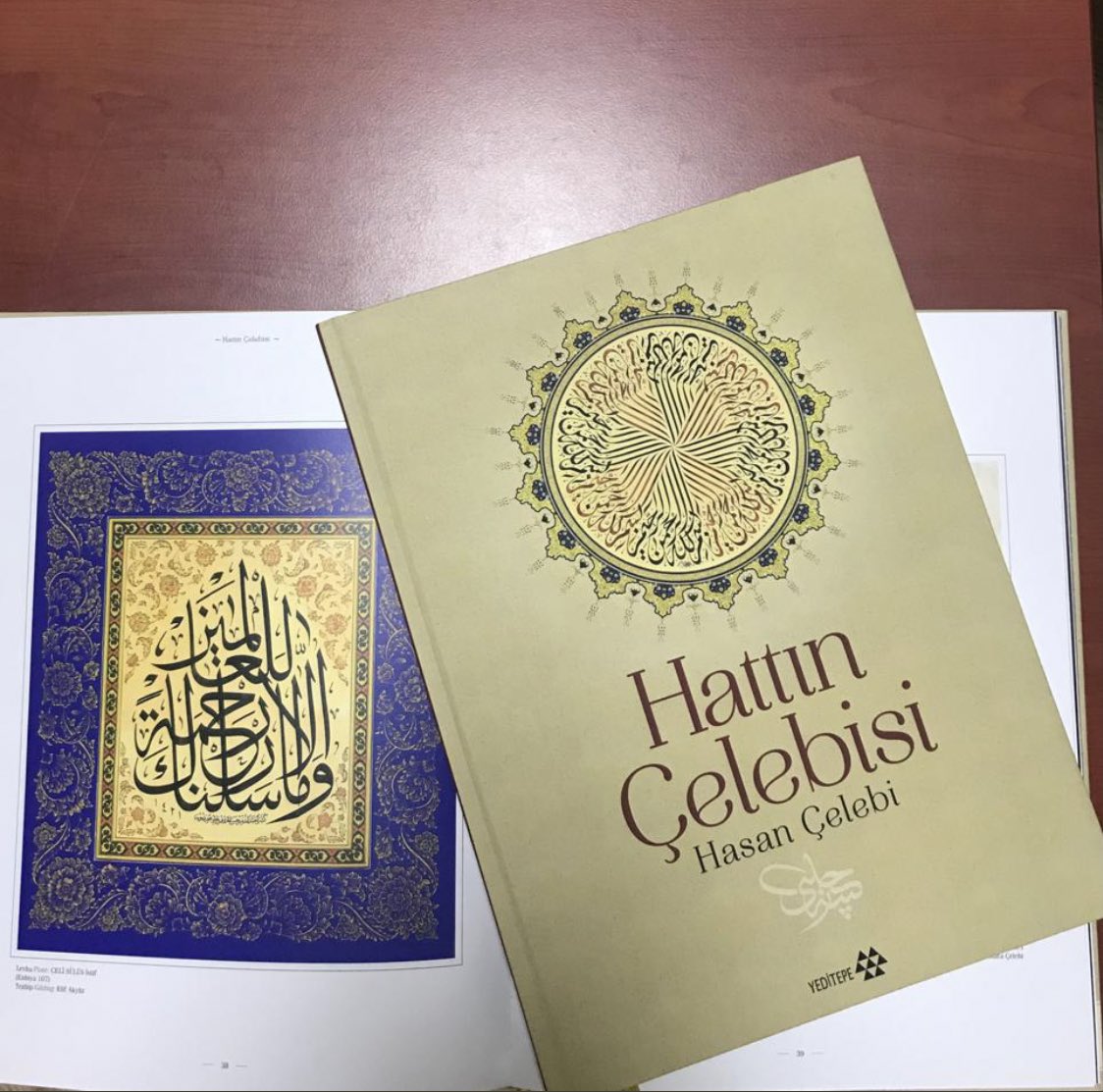 Bu tweeti RT edip hesabımızı ve <a href="/yeditepekitap/">Yeditepe Yayınevi</a>'ı takip eden 3 kişiye "Hattın Çelebisi" eserini hediye ediyoruz.

Son gün: 18 Aralık Cuma