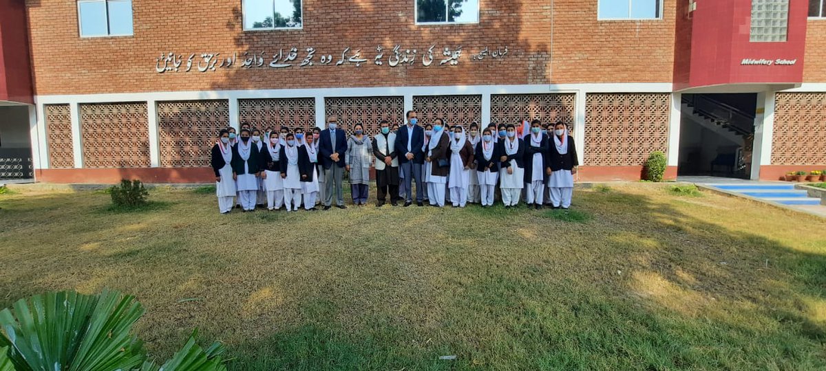 PVTC_Official's tweet photo. @TanvirAhmadRan1 Principal @VTI_Multan_PVTC arranged the event of #HumanRightsDay at #WomenChristianHospital #multan
@PeterJohnMasse3 & @PvtcRm were the guests.
Addressed #ClinicalAssistant #trainees of Minorities Project under ministership of @EjazAlamHR https://t.co/LIKCoDBxtw