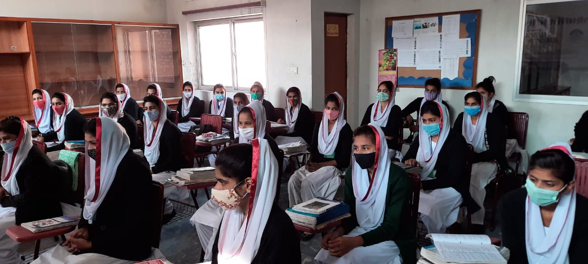 PVTC_Official's tweet photo. @TanvirAhmadRan1 Principal @VTI_Multan_PVTC arranged the event of #HumanRightsDay at #WomenChristianHospital #multan
@PeterJohnMasse3 & @PvtcRm were the guests.
Addressed #ClinicalAssistant #trainees of Minorities Project under ministership of @EjazAlamHR https://t.co/LIKCoDBxtw