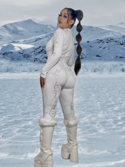 Ice queen https://t.co/3ir89SnkiZ