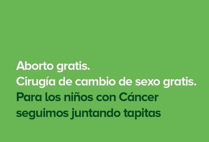 majo03_04's tweet photo. Y piden por igualdad!!! Incuherentes. #LaMayoriaCeleste 
#10DCeleste 
#SalvemosLasDosVidas https://t.co/Gfh16C47ok