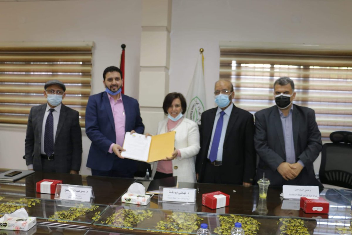 سلطة الطاقة  توقع اتفاقية لشراء (5) ميجاوات كهرباء شمسي من شركة حياة غزة باور للطاقة المتجددة 
bit.ly/2K6EkD7