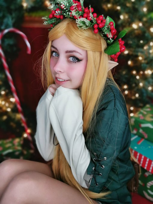 What did you ask for this year? https://t.co/MyVyygMyR3<a href="/tag/cosplay"class="tags"><span>#cosplay</span></a><a href="/tag/zelda"class="tags"><span>#zelda</span></a>