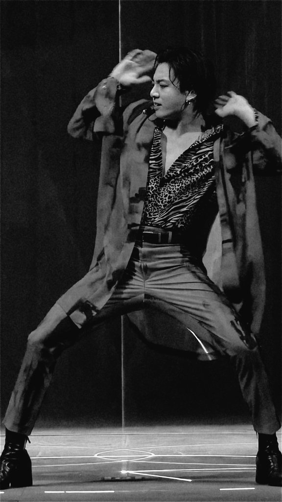 Jungkook as your daddy; the forbidden thread 