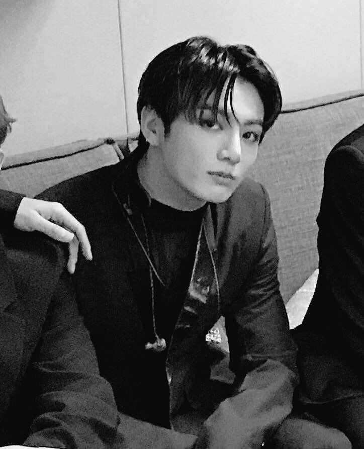 Jungkook as your daddy; the forbidden thread 