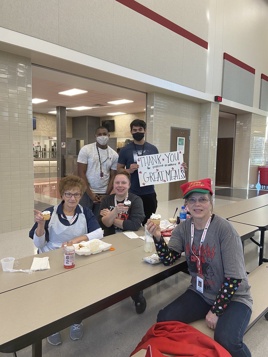 Today the <a href="/legacy_council/">Tyler Legacy Student Council</a> showed our appreciation for our <a href="/TLRedRaiders/">Tyler Legacy High School</a> custodians and cafeteria workers by giving them cupcakes.🧁 Always great to see a smile on their faces this morning!! <a href="/maryellaburli/">Mary Ella Burlison</a> <a href="/josh_olivares27/">Joshua Olivares</a> @EastTexCraw <a href="/OliviaOrren/">Liv</a>