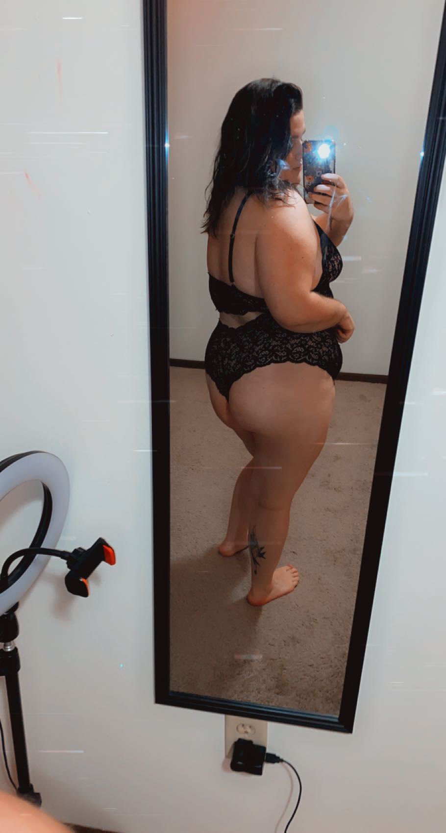 Hey so like, here’s some ass💋 https://t.co/HyklJJnsUa