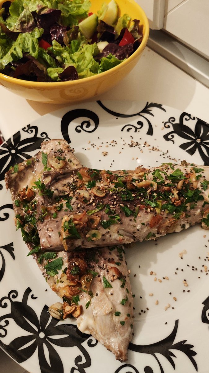 healthy_wild's tweet photo. Que poco aprovechan la melva algun@s. Con el precio que tiene y lo rica que está 😍 #cocinaloquecomes #nutrimenu #menuorg #lowcarb #ketoidea #falsefooders https://t.co/DQT9vTPXyF