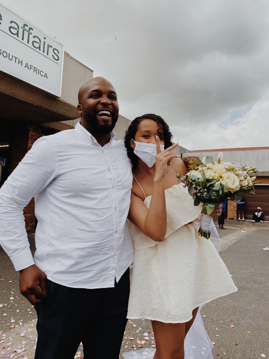 hybre_'s tweet photo. The shotgun wedding of my fucking dreams 👰🏽🤵🏾‍♂️♥️ https://t.co/SB2i19H393