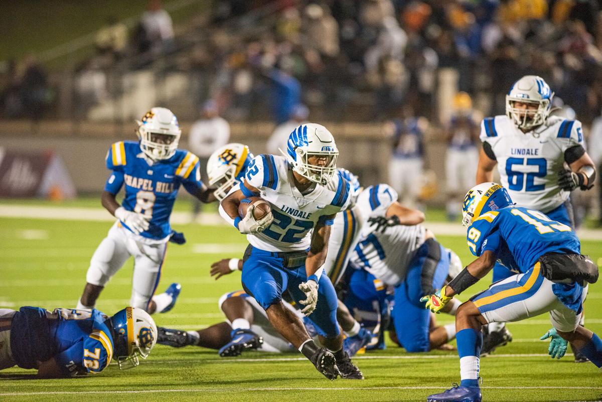 BrandonOSports's tweet photo. Jordan Jenkins (@Jenkinsdabeast) and Airik Williams (@airikwilliams1) were childhood friends and teammates. They have continued that friendship while also helping lead the Lindale Eagles (@Lindale_FB) into their first state semifinal. @etfinalscore

https://t.co/3qX3ZWaIbq https://t.co/Yxq5h2QcXo