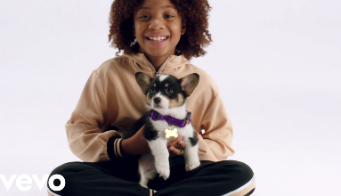 Happy Hanukkah! For the next eight days, we will post a Hanukkah song, video, or factoid right here at 2pm. Join us as we celebrate the eight days of Hanukkah together! 

First up: Daveed Diggs wants a puppy for Hanukkah.

ow.ly/gPXX50CGZIk