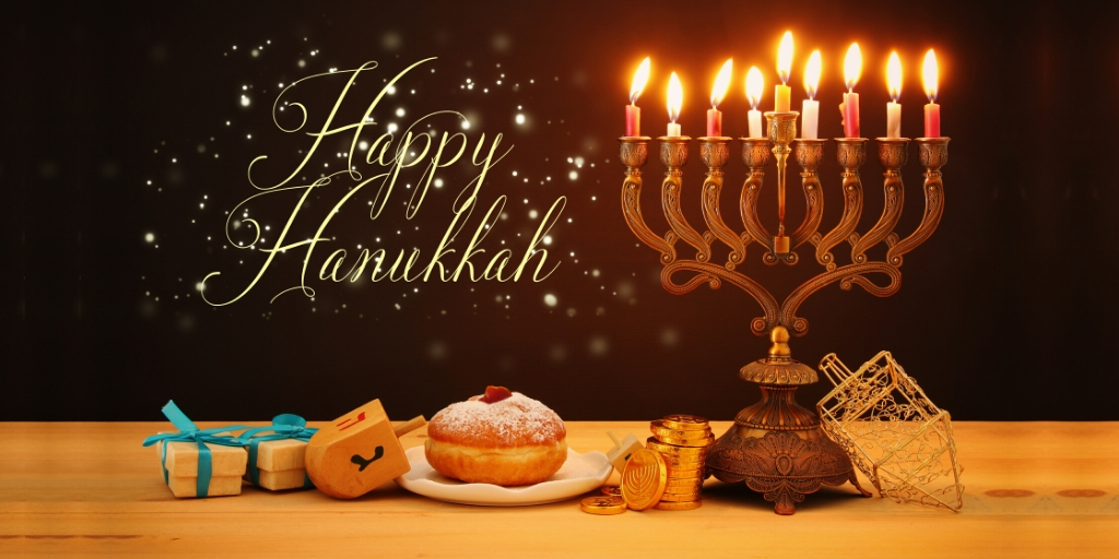 GeneJonesAuthor's tweet photo. Happy first night of Hanukkah to all those who celebrate this holiday! https://t.co/INKREDS85O