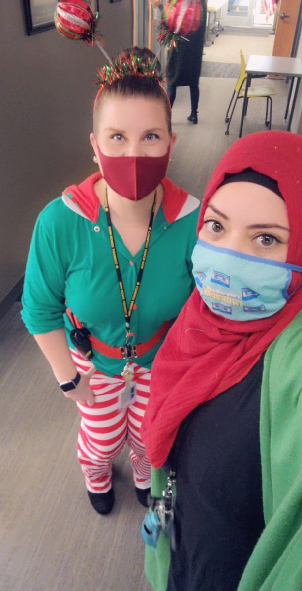 Principal_Muniz's tweet photo. Red and green day at the HH today! #conradyjaguars @MrsMcCabe117 @Mommacisko https://t.co/rkU08MuZfO