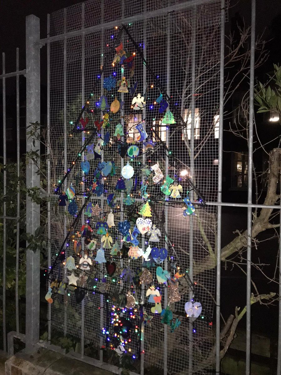 Lyndhurst_KGA's tweet photo. Children of Lyndhurst have been busy making wooden decorations based on Van Gogh’s Starry Night to help spread Christmas cheer across our whole Lyndhurst community. We hope you like them. https://t.co/5KaOzQ0w3O