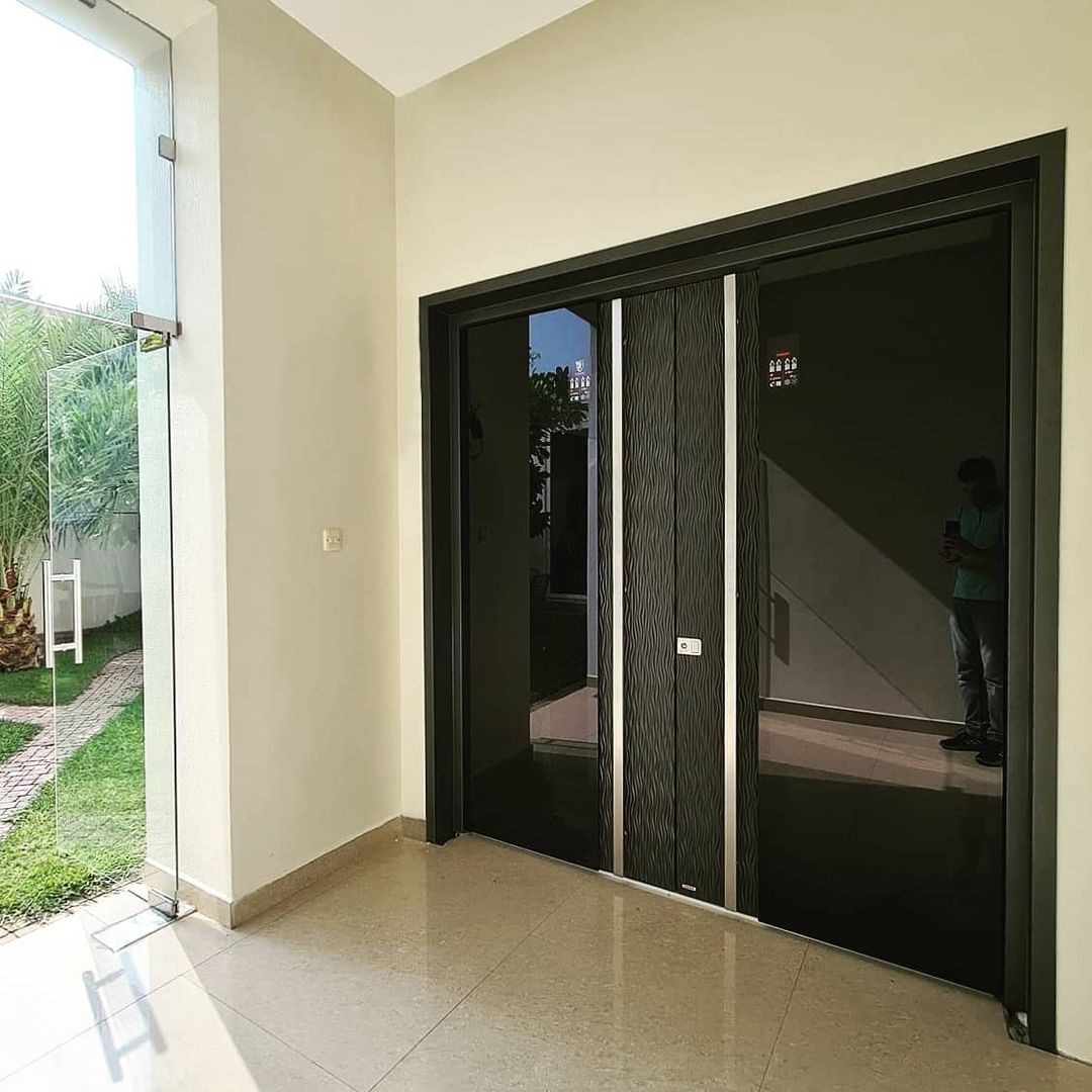 PirnarG's tweet image. PIRNAR stands for impeccability. Nothing leaves the⁠
house until it is polished to a tee. True mastery is⁠
the result of a constant desire to improve. 
⁠
📧 verkauf@pirnar.de⁠
💻 pirnar.de⁠

#pirnar #doors