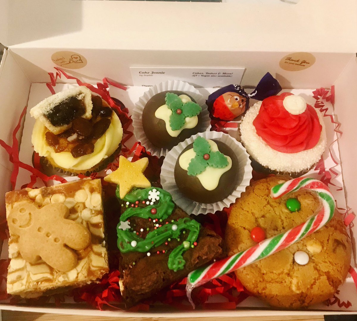 Christmas Treat Box looking 👌😍🎁

💖 Cake Jeanie by Sophie 💖

#hotchocolate #christmas #christmastreats #christmastreatbox #christmasevebox #cake #christmascake #christmascakes #christmascookies #christmasiscoming #christmas2020 #christmastime #xmas #cakes #cakejeanie