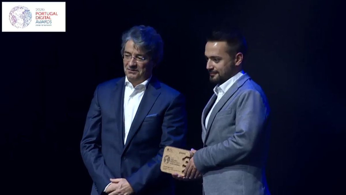 Parabéns <a href="/Glintt_SA/">Glintt</a> #CHVNGE e <a href="/INESCTEC/">INESC TEC</a> pelo projeto #knowlogis c/ apoio @FEEICOMPETE2020 ter sido hoje premiado como o melhor projeto digital na área da saúde, no âmbito dos #PortugalDigitalAwards da <a href="/IDCPortugal/">IDC Portugal</a>  bit.ly/3qSGHKT #compete2020 #euinmyregion #saude #idc