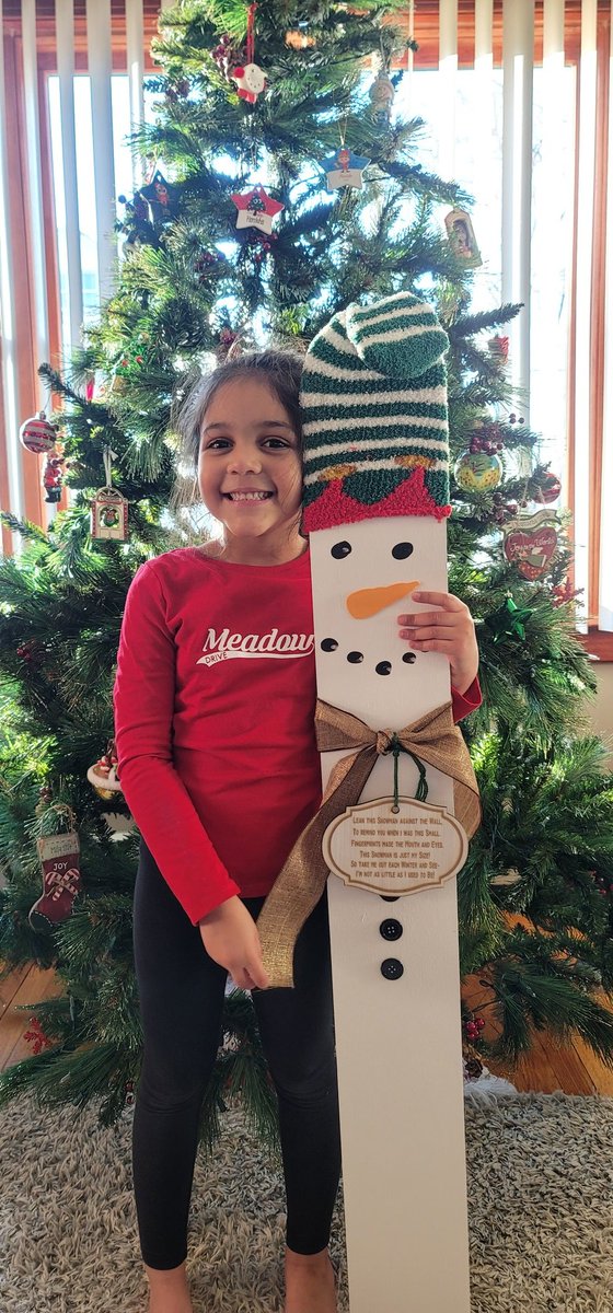 We will cherish this forever! Thank you <a href="/Sommer03mtb/">Sommer03mtb</a> and <a href="/mineolahs/">Mineola High School</a> as well as <a href="/MrsAndreuzzi/">MrsAndreuzzi</a> for a very thoughtful kindergarten keepsake.