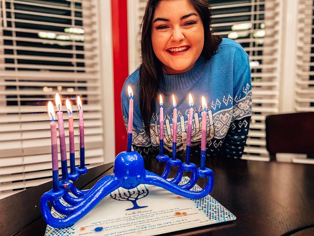Happy Hanukkah! May your home be bright with happiness and love. 
••
Hanukkah is an eight-day Jewish celebration, also known as the Festival of Lights. Each night, one new candle is lit on the menorah until all eight candles are lit at the end of the celebration.
📸:<a href="/PiPhiUofL/">UofL Pi Beta Phi</a>