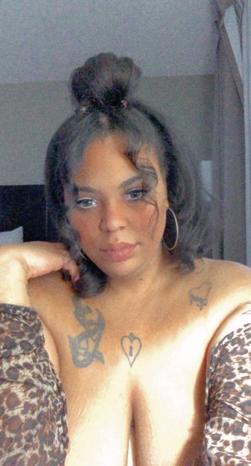 I&rsquo;m just a thug I need love like everybody else https://t.co/jvUDOo4JJg<a href="/tag/atl"class="tags"><span>#atl</span></a><a href="/tag/atlanta"class="tags"><span>#atlanta</span></a><a href="/tag/bbw"class="tags"><span>#bbw</span></a><a href="/tag/single"class="tags"><span>#single</span></a><a href="/tag/singleandmingle"class="tags"><span>#singleandmingle</span></a>