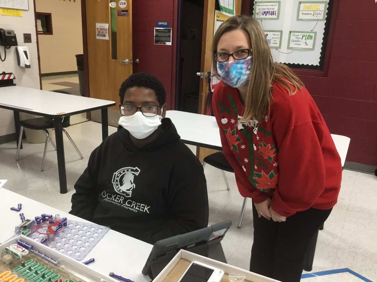 Day 1 — I was nominated by 
<a href="/CTE_Holly/">Holly Tolston</a> 
 Everyday for seven days I will post a picture from a day in the life of an educator. I will post without explanation and nominate someone else to take the challenge. That's 7 days, 7 pictures, 7 nominations. I nominate <a href="/pir8temom2/">blairdyal</a>