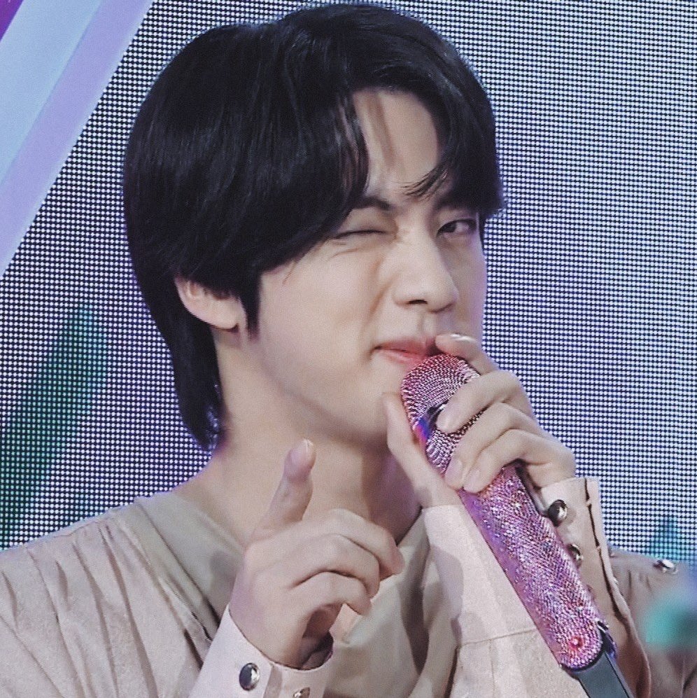 seokjin como chayanne: un hilo