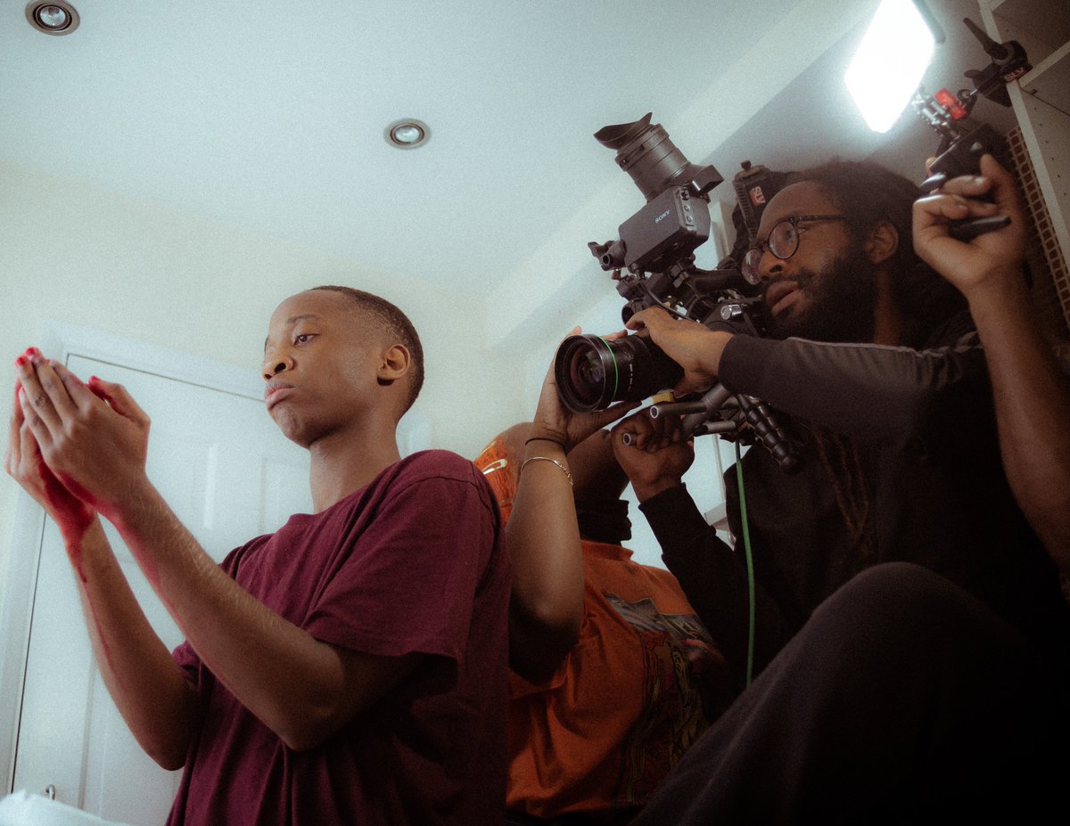 To The Throne Pictures tweet media