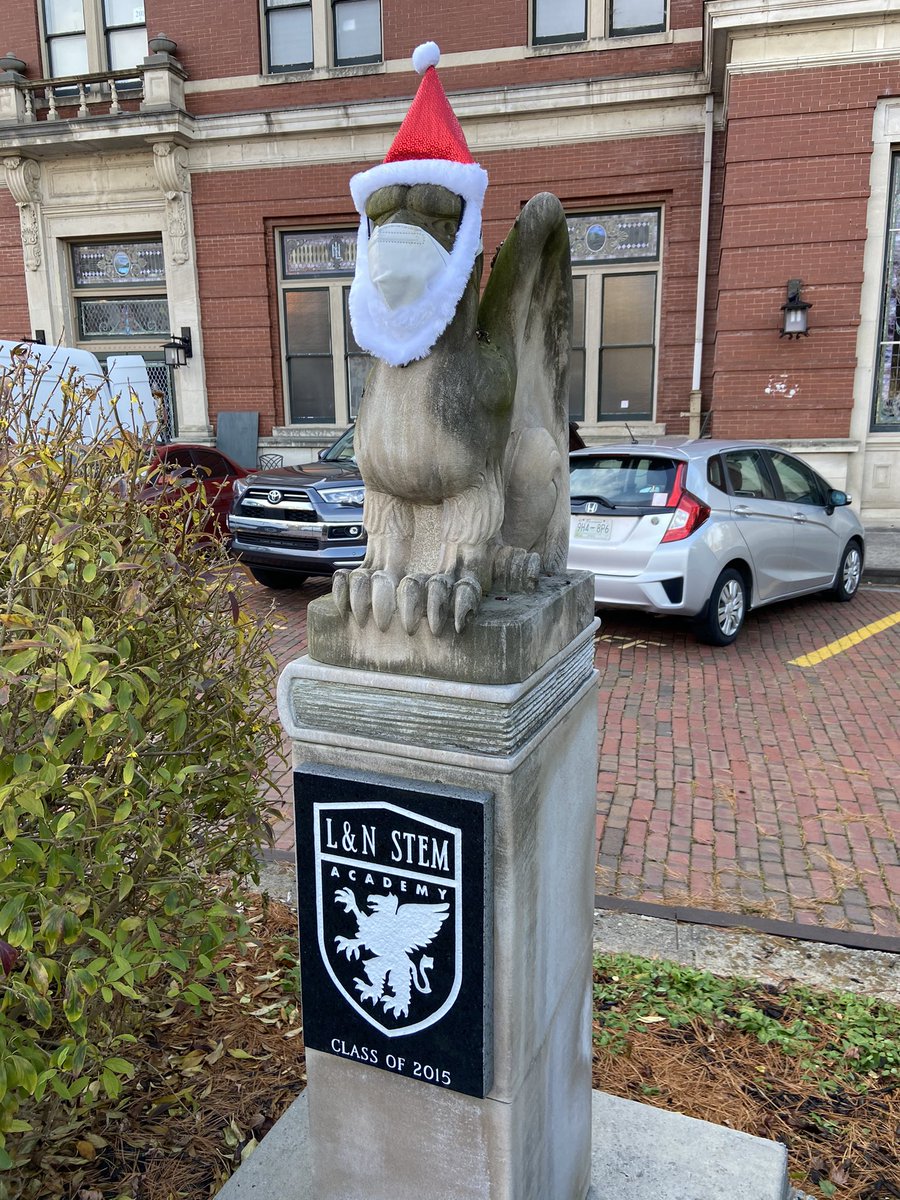 happy holidays gryphons! we will see you soon! be sure to join our pop up party tomorrow!!