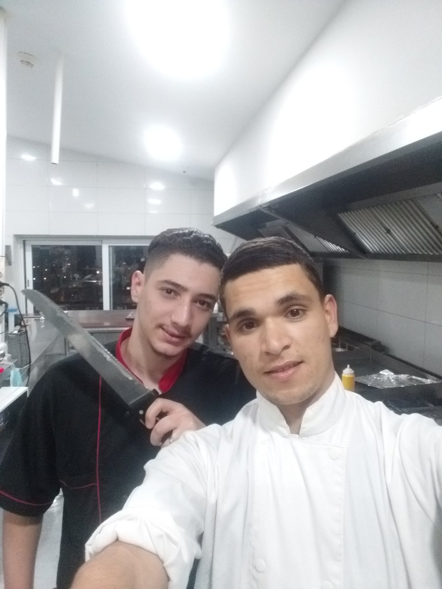ZianAit's tweet photo. Hoy como ayer y mañana es un nuevo día https://t.co/aHXDDEpAeL