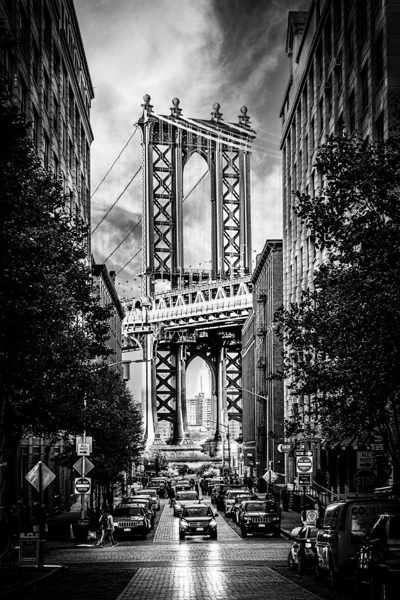CHARLES SANTORA PHOTOGRAPHYI’m an Austin, TX based fine art photographer. My work could be summed up as an artistic view of man’s achievements combined with the human experience within the urban environment.