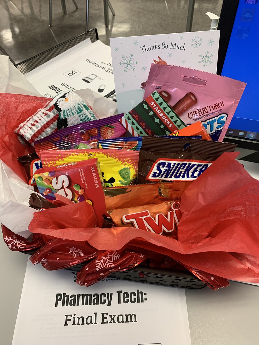 sowenCTE's tweet photo. My students make it all worth it.  #tomorrow’s leaders https://t.co/h3DcMAwSBX