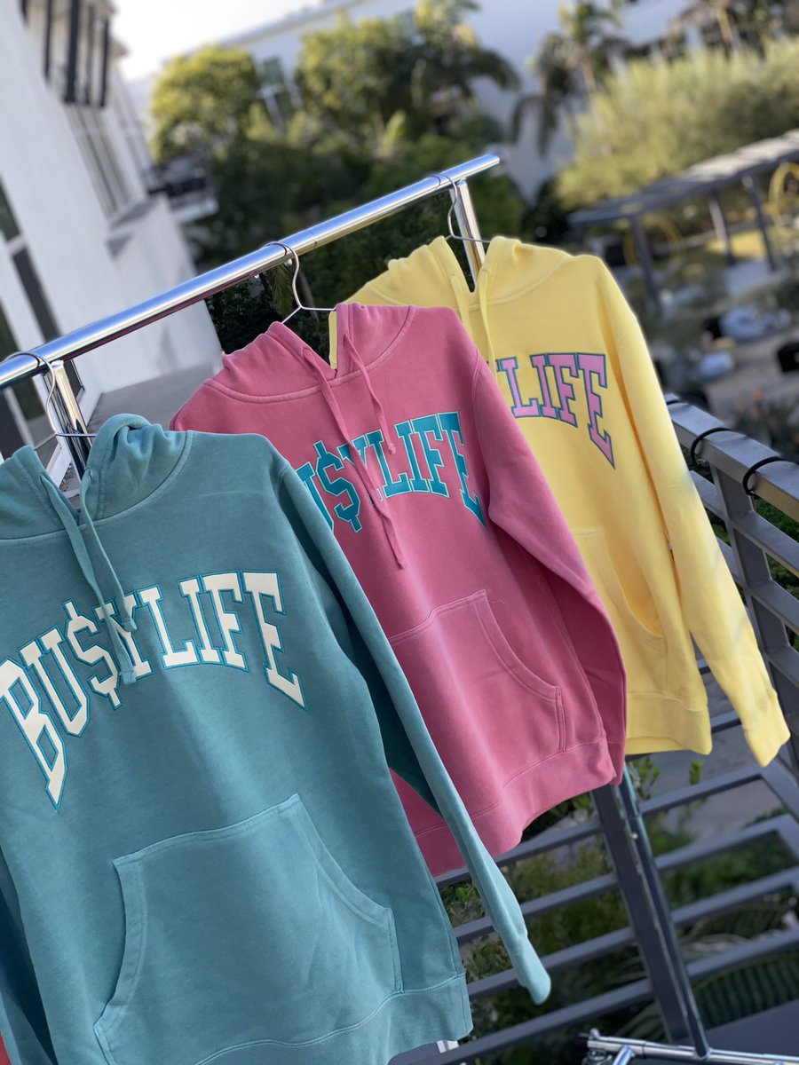 busylifeclothin's tweet photo. #busylifeclothing #LAVibes hoodie https://t.co/vmua5I6wnR