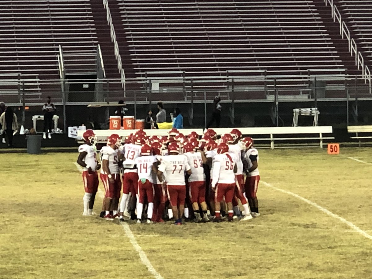 FHH_FalconFury's tweet photo. In case you didn’t know, THIS is what a dedicated, determined, strong-minded, TEAM looks like. #ThisIsTheHill #KickOffTime https://t.co/8PYih3K2OK